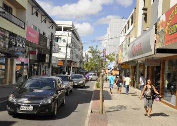 Definido horário de funcionamento do comercio e supermercados para as festas de natal e ano novo