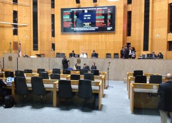 Após anúncio de nome de secretário; Linhares terá dois deputados na ALES