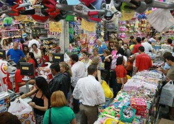 RECUPERAÇÃO ECONÔMICA – Para 82% dos empresários capixabas, vendas de Natal serão iguais ou melhores que em 2017