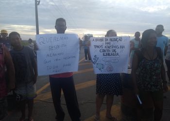 Moradores do Residencial Rio Doce pedem melhorias e fecham Rodovia