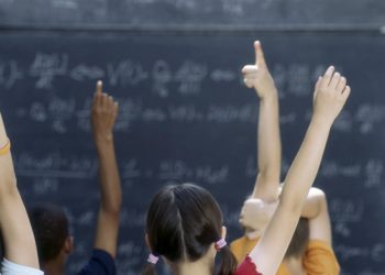 Aulas nas redes Estadual e Municipal começam amanhã (5/02)