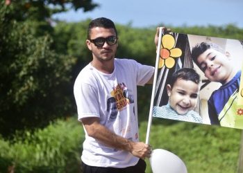 Justiça concede liberdade ao pai do menino Kauã; Veja vídeo