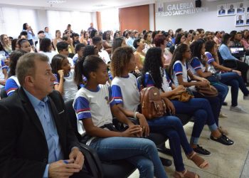 Audiência pública sobre depressão infantil reúne grande público na Câmara de vereadores