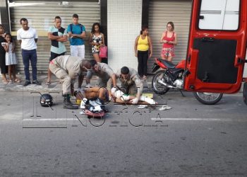Acidente no centro de Linhares; um foge e outro vai para o HGL