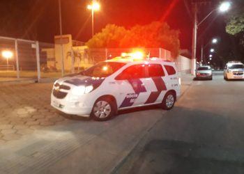 Aluno tem pedido negado e atira em vigilante