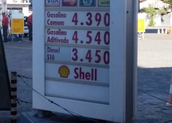 Na véspera do carnaval gasolina sobe em todos os postos de Linhares