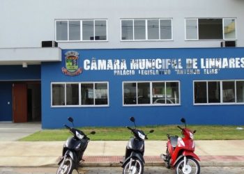 Vereadores não cumprem prazo e processo contra Rosinha Guerreira é arquivado na Câmara de Linhares
