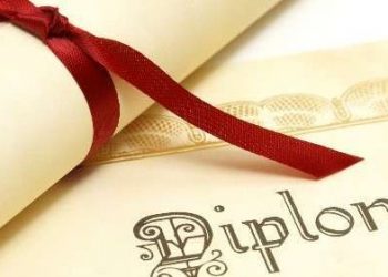 Lista negra – Vem ai, lista com nomes de pessoas que compraram diplomas falsos