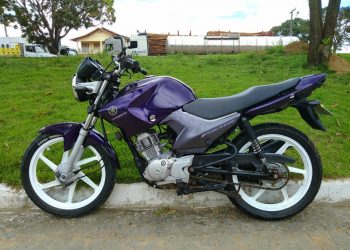 Jovem tem motocicleta furtada no bairro Aviso