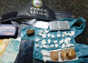 Força Tática tira cocaína e maconha de circulação no Movelar