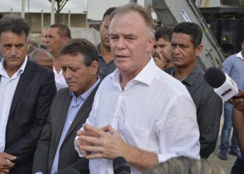 Governo entrega equipamentos agrícolas e assina convênio para obras em Nova Venécia neste domingo (28)