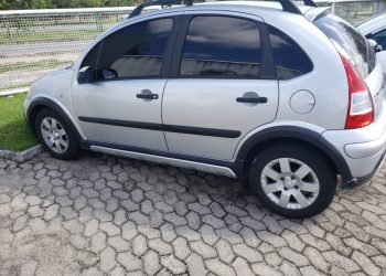 SUPER OFERTA – Automóvel com preço imperdível