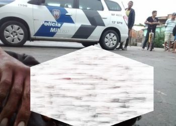 Urgente – Homem é assassinado com furador de coco em Linhares