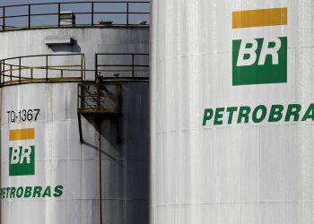 Petrobras vai reduzir preço do diesel e da gasolina nas refinarias a partir de sábado