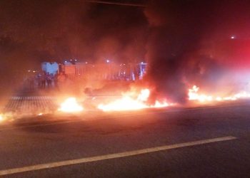 GREVE GERAL – ônibus do transporte coletivo em Linhares saem com atrasos da garagem