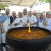 Governador participa da confecção da Maior Moqueca do Mundo no norte do Estado
