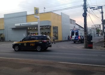 INFORMAÇÕES EXCLUSIVAS – Arrombamento na Agência do Banco do Brasil em Linhares; Videos