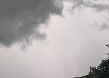 Frente fria chega ao Estado e muda o tempo nas regiões. Confira a previsão