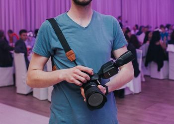 Fotógrafo de Linhares é condenado a indenizar cliente insatisfeita