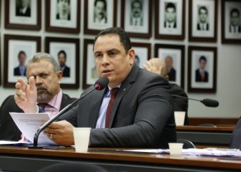 Comissão aprova pedido do deputado Da Vitória sobre informações da Agência Nacional de Mineração