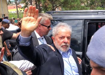 STF suspende transferência de Lula para presídio no interior de São Paulo e o mantém em Curitiba