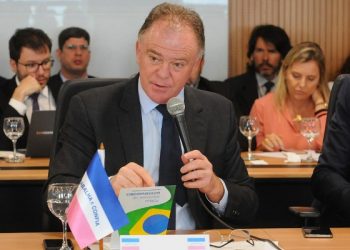 Fórum de Governadores discute Fundeb e Fundo Nacional de Segurança; Governador faz resumo do dia em vídeo