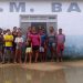 VIDEOS – Escola de Baixo Quartel é alagada pela chuva e por medo pais não mandam os filhos para a escola