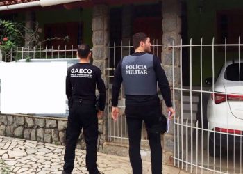 Operação prende sete suspeitos de envolvimento com vendas de diplomas falsos