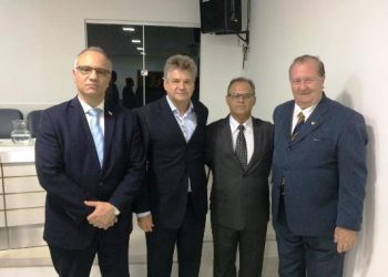 Secretário de Segurança faz um dia de visitas em Linhares