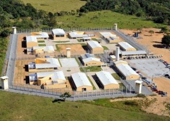 Iases abre processo seletivo para nível médio e superior