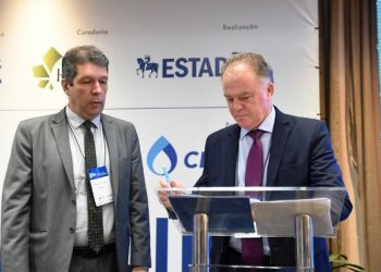 Governo do Estado assina acordo de cooperação técnica com Bandes e BNDES