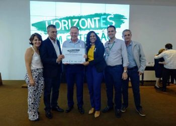 Solenidade no Palácio Anchieta encerra Projeto HorizontES em Extensão