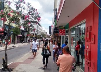 Após Natal veja os horários de funcionamento de bancos, repartições públicas e comércio em Linhares