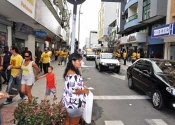 Lojas e supermercados em Linhares estão abertos neste domingo; Saiba até que horas irão funcionar