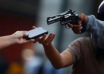 Mais um final de semana com vários roubos. Teve até troca de tiros