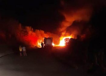 VÍDEO – Acidente na estrada do Farias: cinco vítimas são socorridas