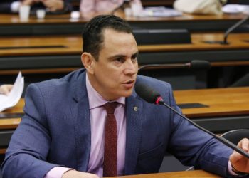 Hospitais de Linhares recebem R$ 200 mil por indicação do Deputado Da Vitória