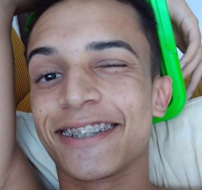 IDENTIFICADO – Jovem que afogou e desapareceu em mar do Pontal do Ipiranga