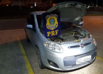 Veículo furtado há mais de dois anos é recuperado pela PRF na BR 101