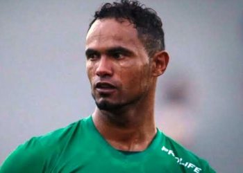 Clube capixaba pode contratar goleiro Bruno