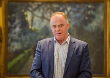 Governo do Estado anuncia reajuste do piso salarial do magistério