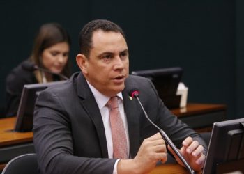 Suspensão da cobrança de pedágios em rodovias federais durante pandemia é solicitada pelo deputado Da Vitória