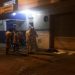 IDENTIFICADO – Homem é encontrado morto no centro de Linhares e peritos usam roupas especiais para fazer a pericia