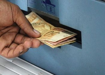 Nesta segunda-feira  auxilio emergencial de até 1.200 reais poderá ser sacado