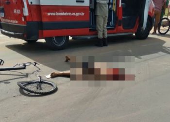 Ciclista é atropelado e morre no local; Bicicleta partiu ao meio