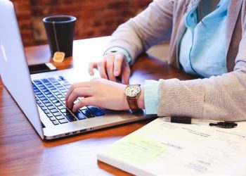 Cursos on-line gratuitos para profissionais do turismo estão com vagas abertas