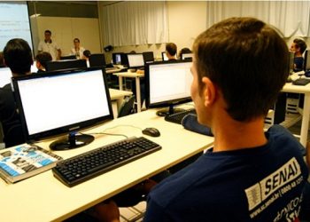 Fundação Renova oferece 9 mil vagas em cursos gratuitos de iniciação profissional para jovens
