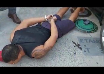 Policiais Civis de Linhares cumprem mandado de prisão.