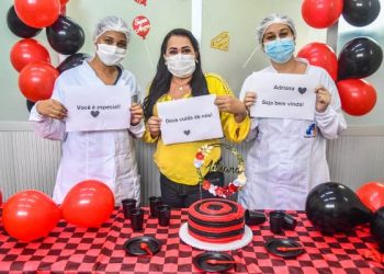 Curada da Covid-19, técnica de enfermagem da Prefeitura volta ao trabalho inspirada: ‘Muito mais amor aos pacientes’