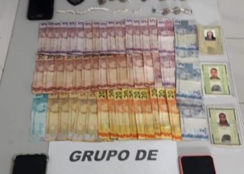 Polícia Militar apreende drogas no bairro Interlagos
